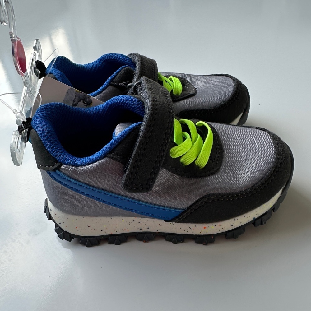 NWT Carter’s Blue Gray Athletic Collins Sneakers Shoes Toddler Boys Size 5